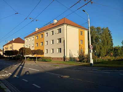 Stavební dozor při zateplení bytového domu v Sakařově ulici v Pardubicích